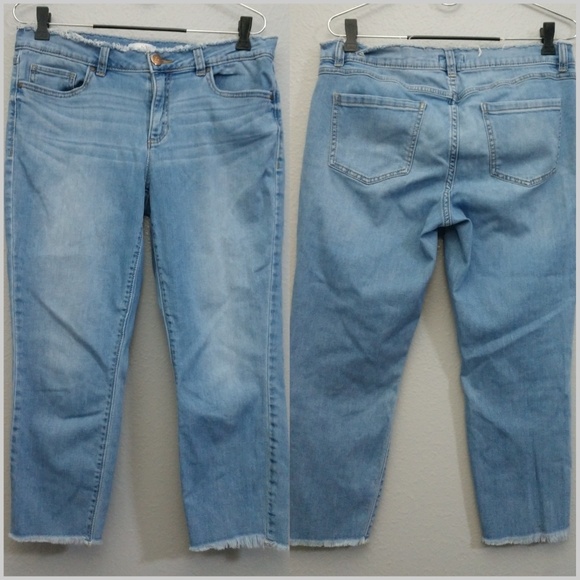 denim capris with fringe